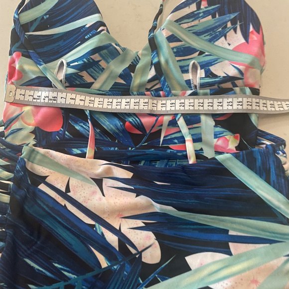 Floral One Piece Swimsuit - Picture 8 of 15